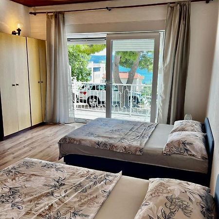 Apartmani Branko Vojnovic Omiš Exterior foto