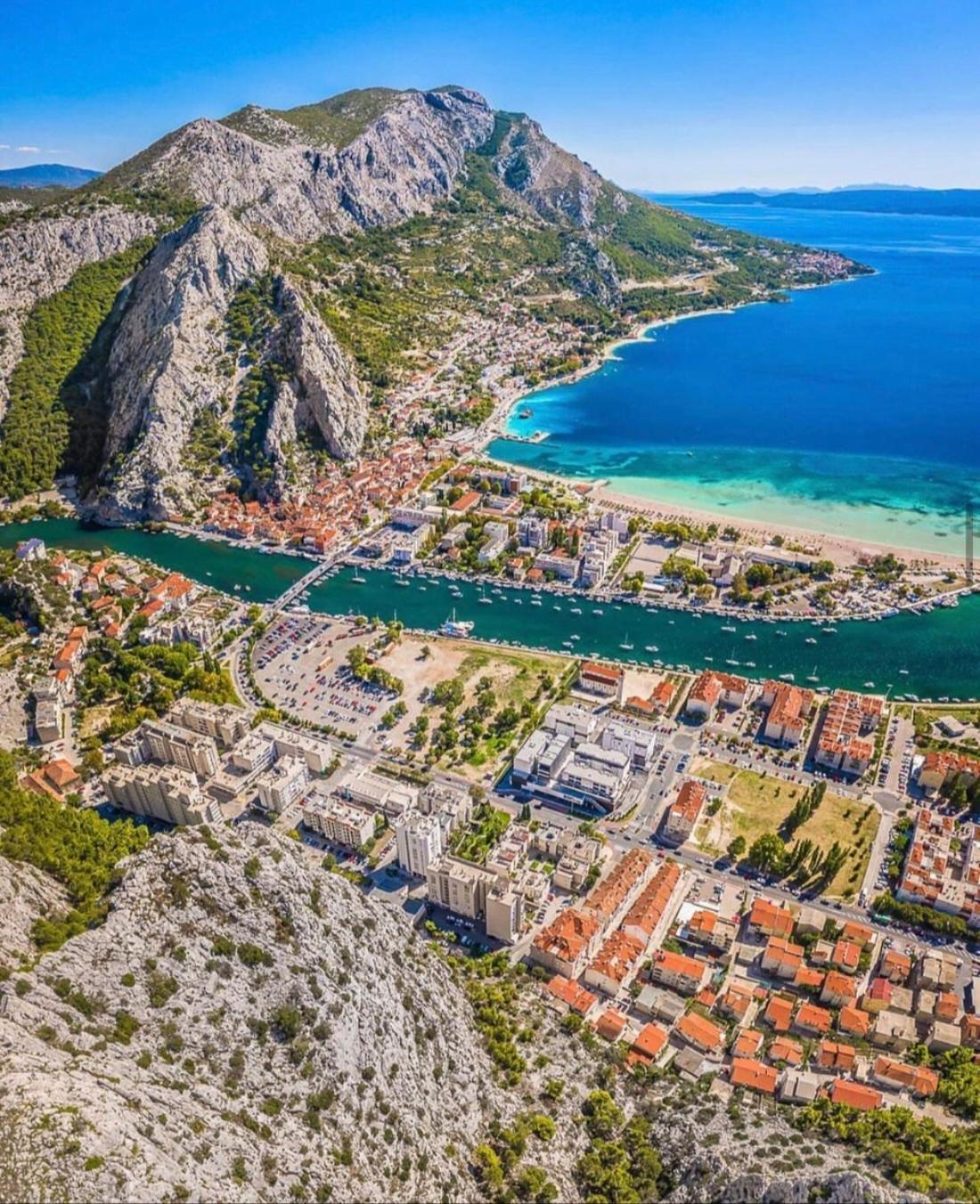 Apartmani Branko Vojnovic Omiš Habitación foto