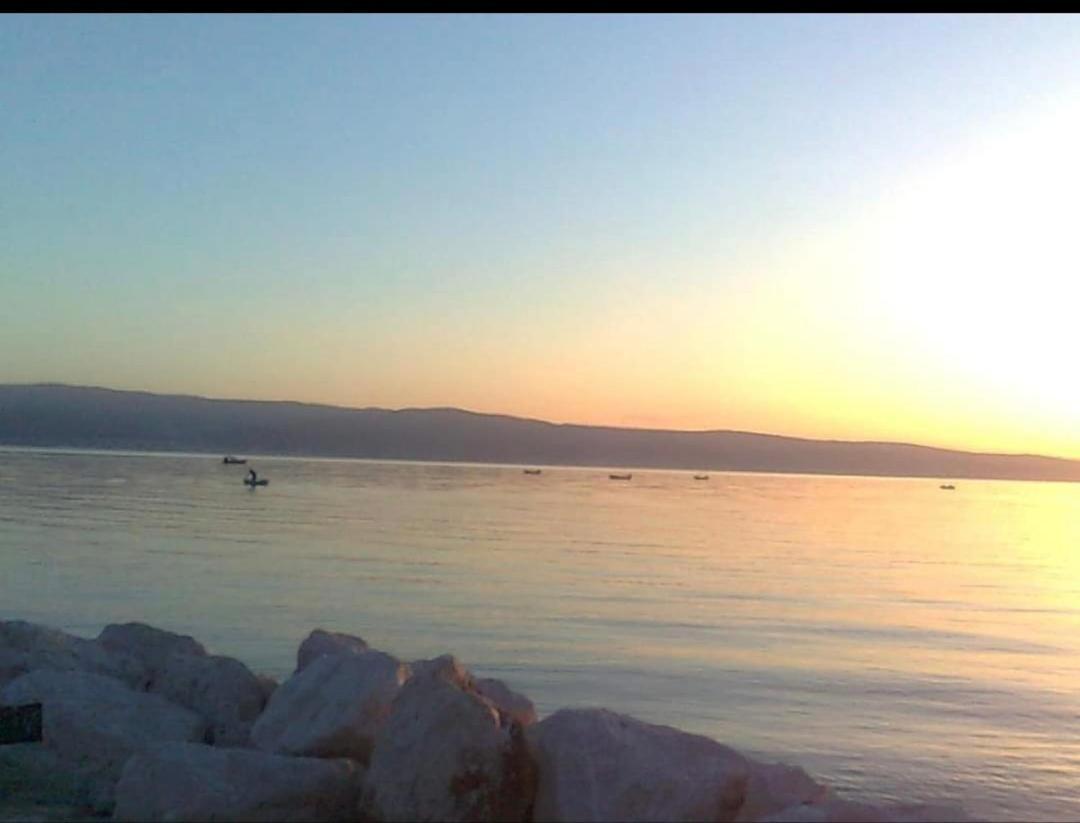 Apartmani Branko Vojnovic Omiš Habitación foto