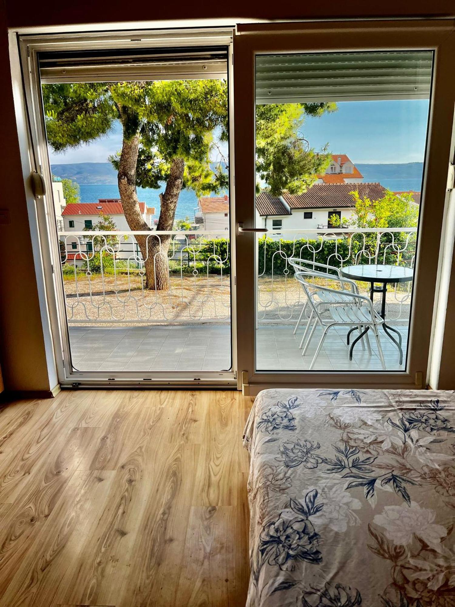 Apartmani Branko Vojnovic Omiš Habitación foto