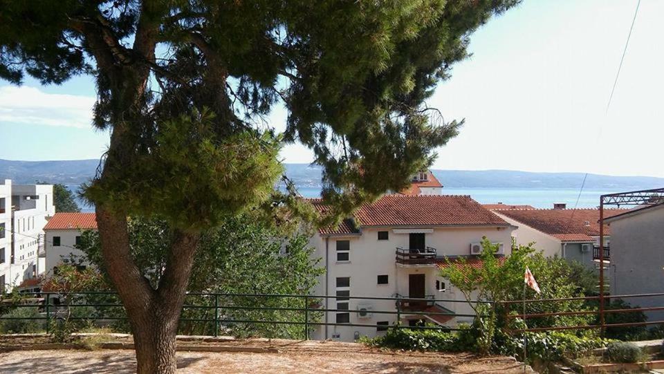 Apartmani Branko Vojnovic Omiš Habitación foto